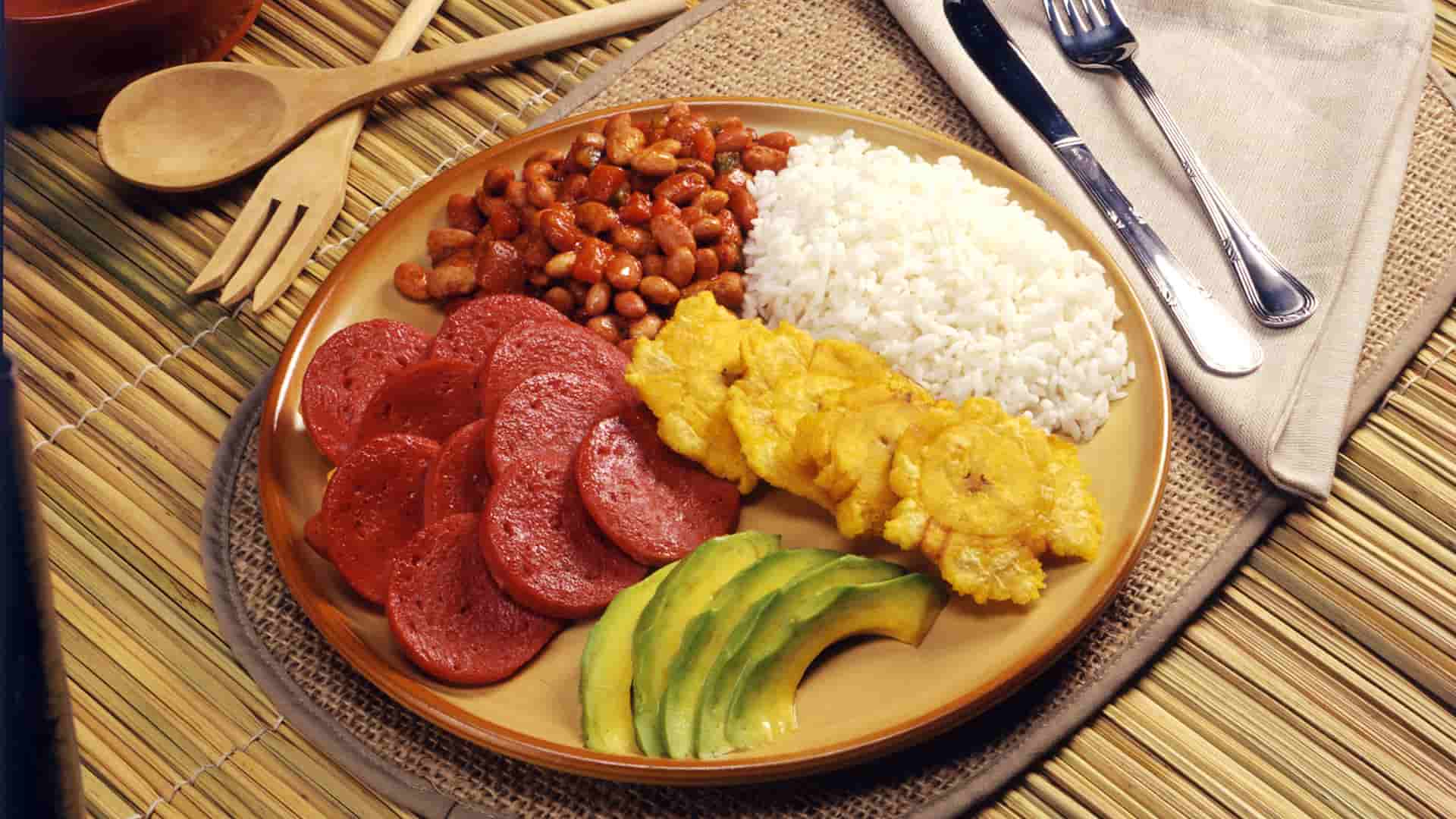 plato dominicano La bandera